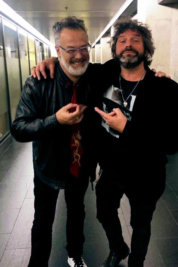 ivannoble's tweet photo. Con el gran Chino Laborde en el homenaje al maestro Leonardo Favio. https://t.co/EZ3GMEWbBa