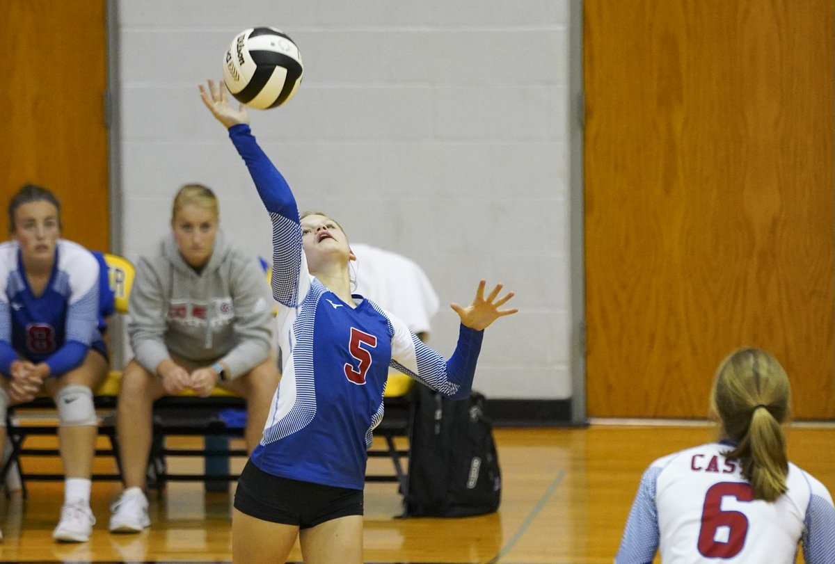 joujhin's tweet photo. Photos from the county volleyball championship game between Pioneer and Caston.

More: https://t.co/SbpWbtzIj0 https://t.co/ofRcjLHPni