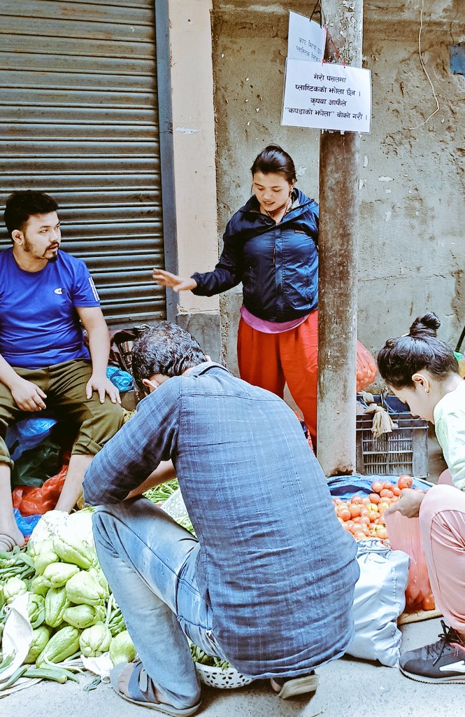 एउटा बिहानी थ्रेड काठमाडौको असन, बाल्कुमारी, केलटोल, भेडासिङ्ग, इन्द्रचोकमा प्लास्टिकको झोला निरुत्साहित गर्न सुरु भएको यो सुन्दर अभियान बारे 🌸