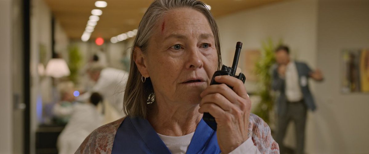 JoeyMoser83's tweet photo. The first episode of Five Days at Memorial is INSANELY well paced. It felt like it was only 15 minutes long. Kudos to writer-director John Ridley! https://t.co/EPmJq01whj