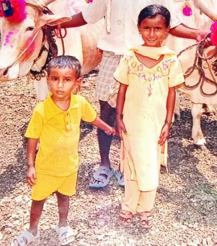 BasavarajAntar2's tweet photo. Childhood's photos https://t.co/er5bCDUWoF