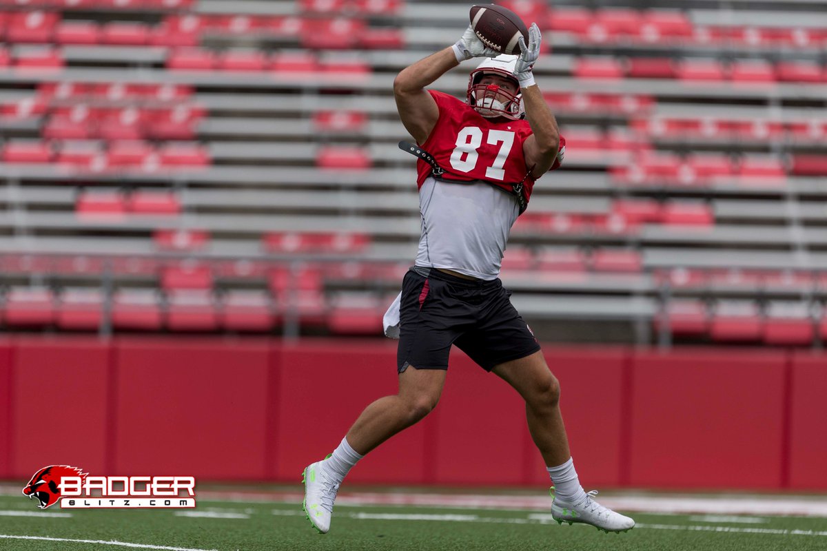 Jon McNamara (@mcnamararivals) on Twitter photo In photos: #Wisconsin continues prep for the 2022 season, through the lens of @Badger_Blitz photographer <a href="/dsanger88/">Dan Sanger</a>
wisconsin.rivals.com/news/in-photos… In photos: #Wisconsin continues prep for the 2022 season, through the lens of @Badger_Blitz photographer <a href="/dsanger88/">Dan Sanger</a>
wisconsin.rivals.com/news/in-photos…