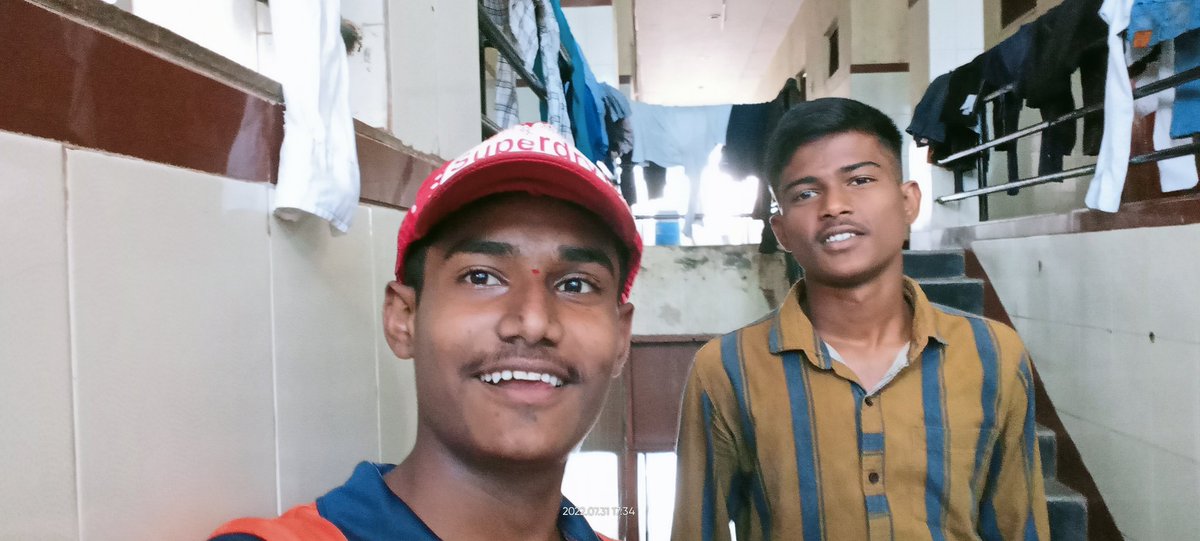 BasavarajAntar2's tweet photo. Memory 🥰🥰❤️ https://t.co/aWHly4kger
