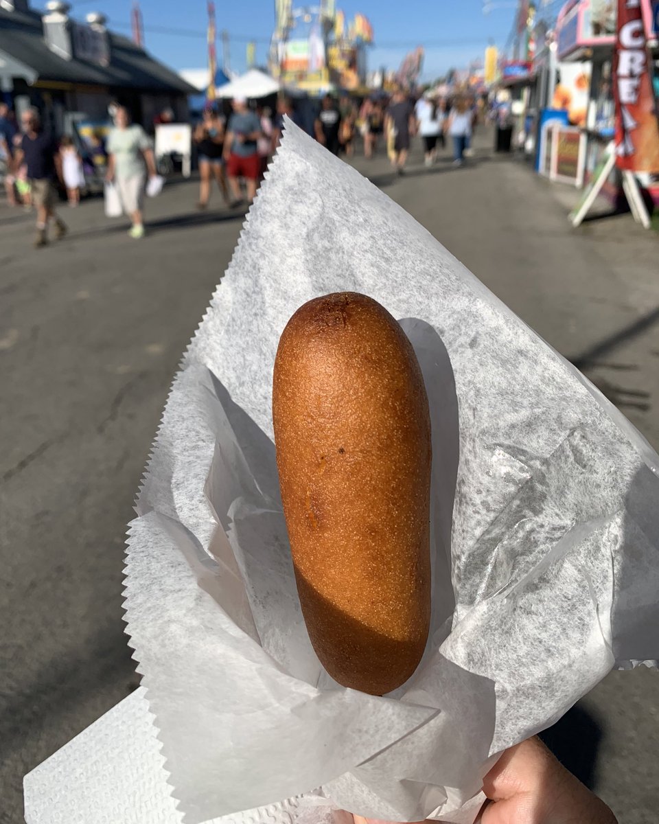 TheRealHoarse's tweet photo. America’s greatest contribution to international cuisine: the corndog. https://t.co/5YEANm49e1