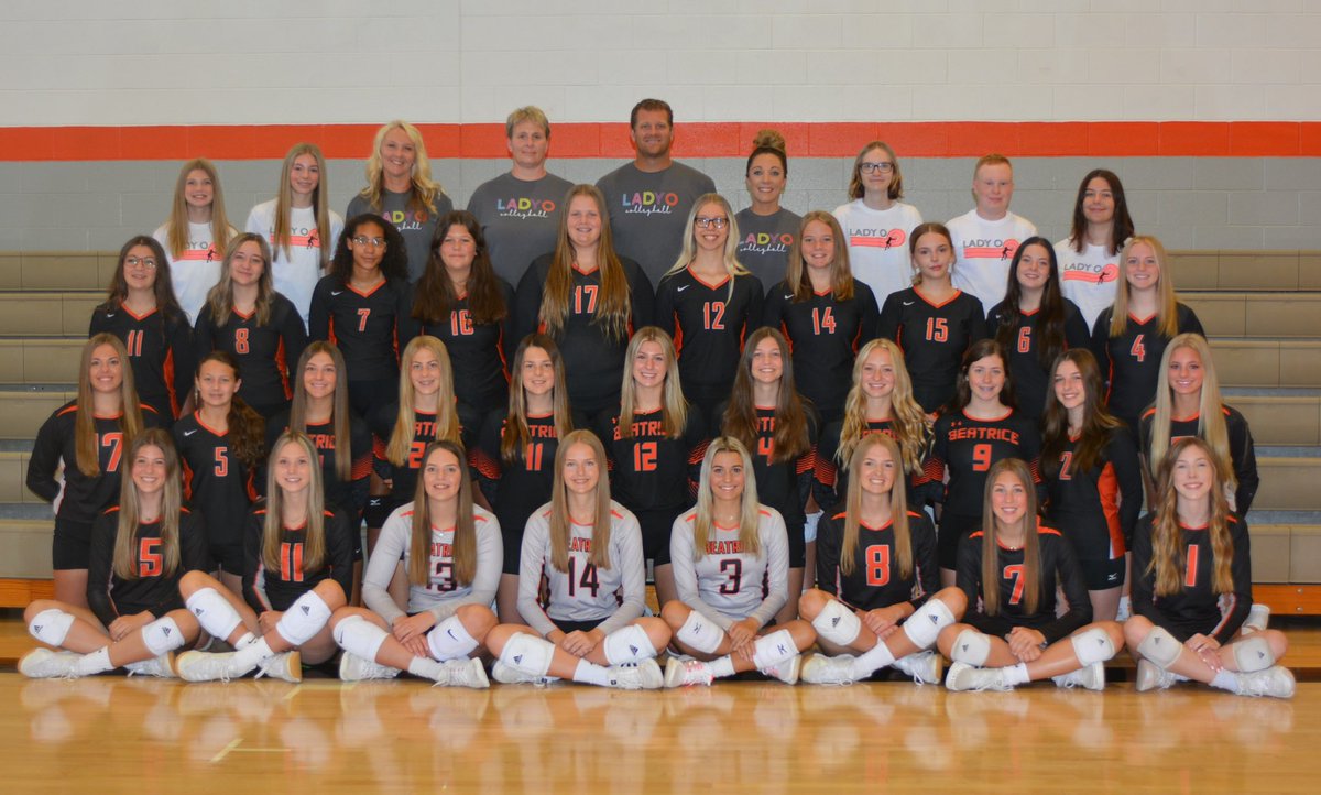 LadyOVolleyball's tweet photo. Here’s your 2022 Lady O VB Team!
@BeatriceHigh 
📸: Luke Nichols, Beatrice Daily Sun https://t.co/UrnjVNrQqA