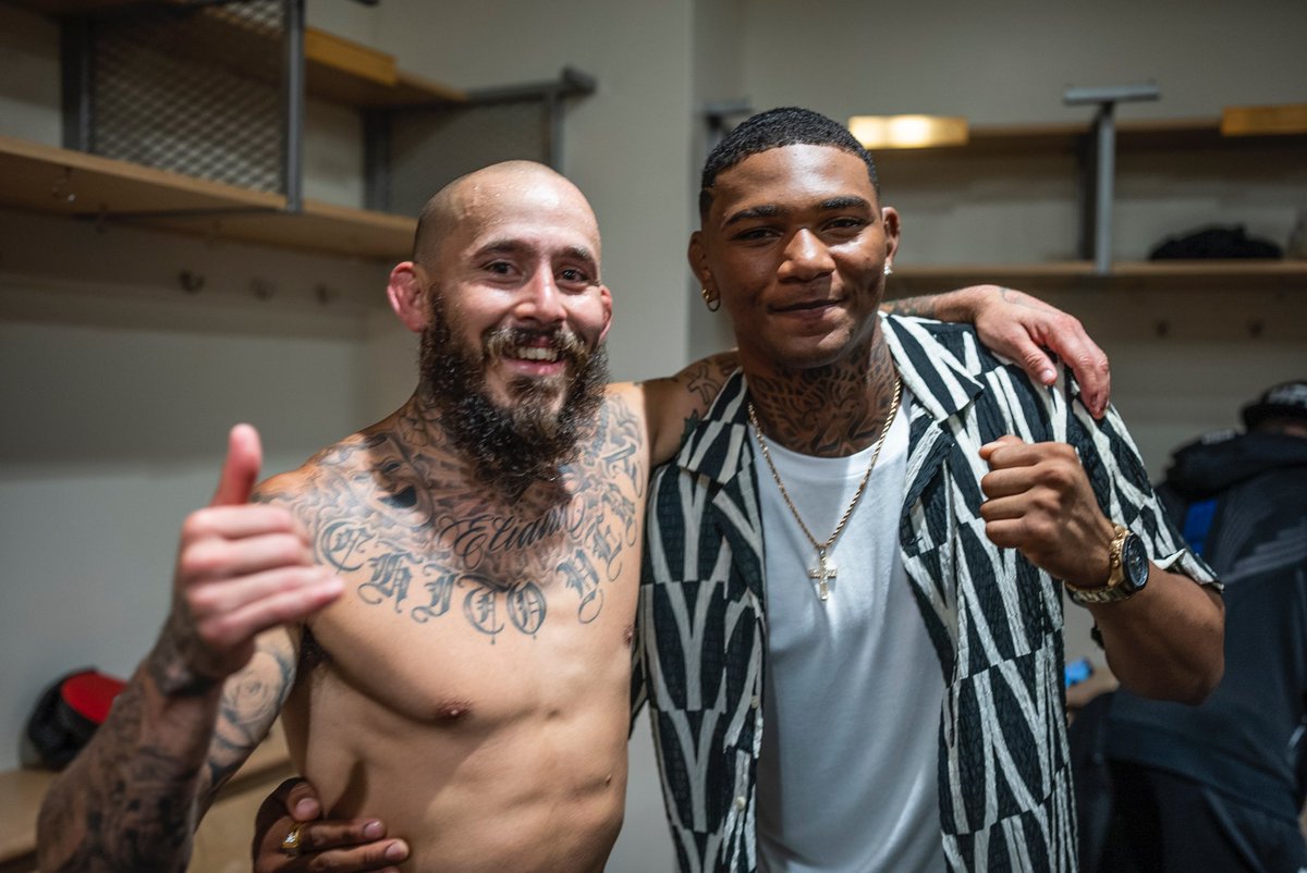 UFCEspanol tweet picture