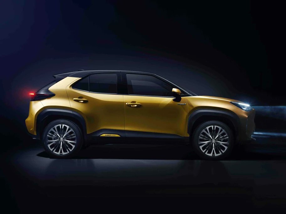 Autocosmos's tweet photo. #Toyota y #Suzuki 😎 se encuentran preparando un SUV con una carrocería de estilo coupé, que ya ha sido visto probando varias veces 👌🏻 denominado como 𝗠𝗮𝗿𝘂𝘁𝗶 𝗬𝗧𝗕, será diseñado y desarrollado sobre la plataforma #HEARTECT de Suzuki 👏 conoce más👉https://t.co/yrHl6h6Fcb https://t.co/s9HoHNHuRu