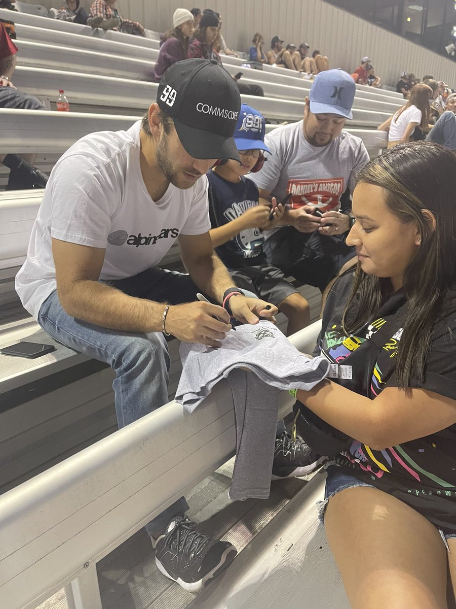 Thanks for letting us to come say hi! <a href="/Daniel_SuarezG/">Daniel Suárez</a> 🏁