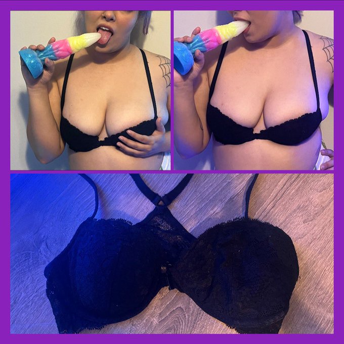 Thank you again so much to my followers!!

Having a sale for the next 10 subs to my #onlyfans for 30%