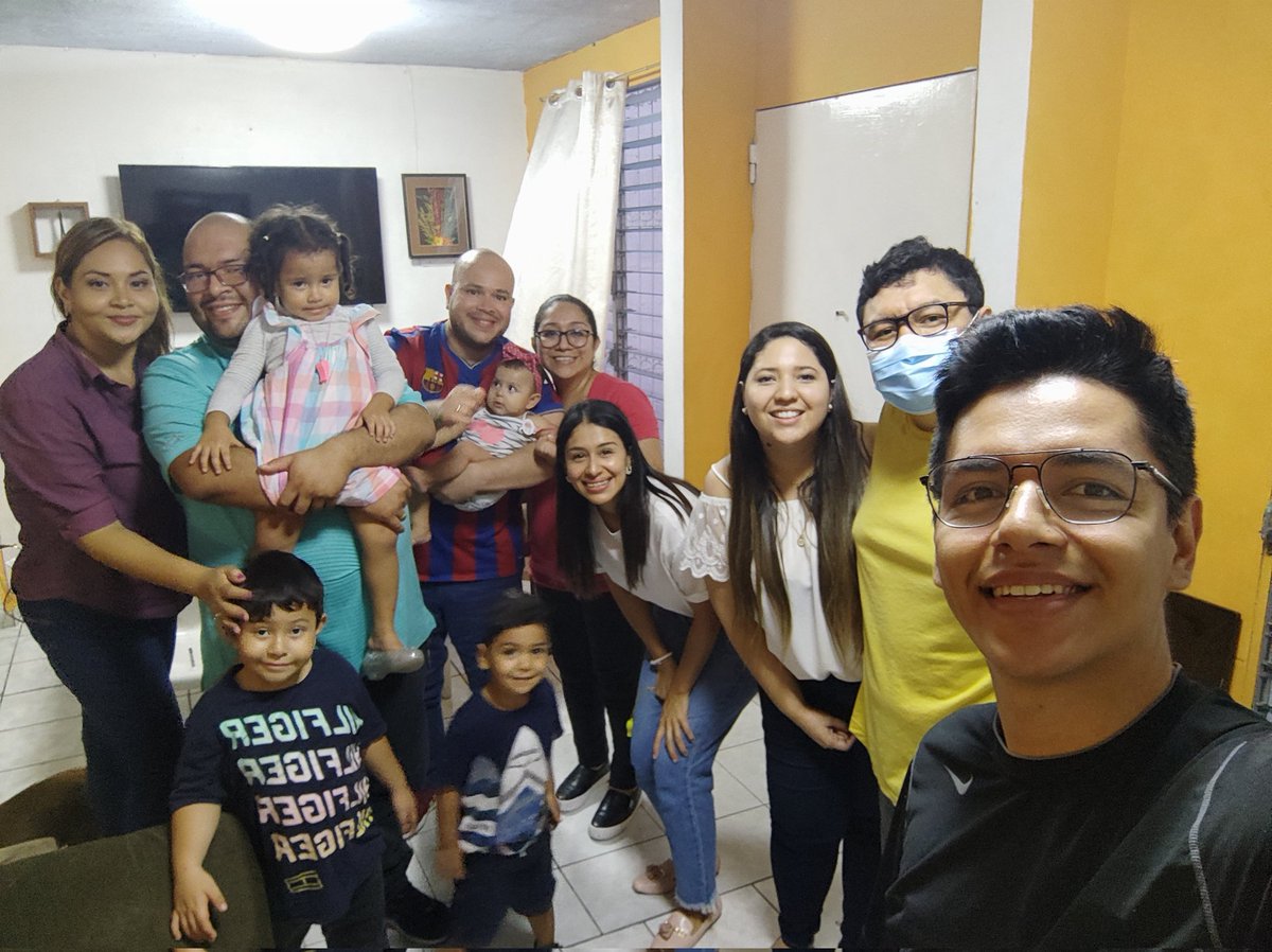 2Compazitos's tweet photo. Los nuevos hábitos nos ayuda a tener una mejor relación con nuestro creador, por lo tanto tendremos paz,gratitud,alegría y fortaleza. No hay duda que cuando el Espíritu Santo nos fortalece por medio de esos hábitos vemos milagros @PastorVladimir @EsmeraldadeRiva @MJcompaz https://t.co/FEaidqQDsq