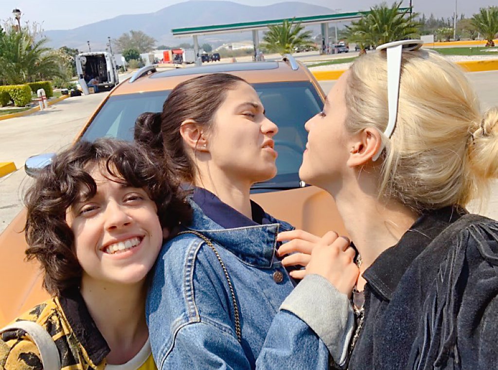 lausaurusrex's tweet photo. HAPPY BDAY BÁRBARA 🎉💖
#BarbaraFest
#BarbaraLopez
from museum of the bad neighbor🤪 https://t.co/sw9TSBDAf4
