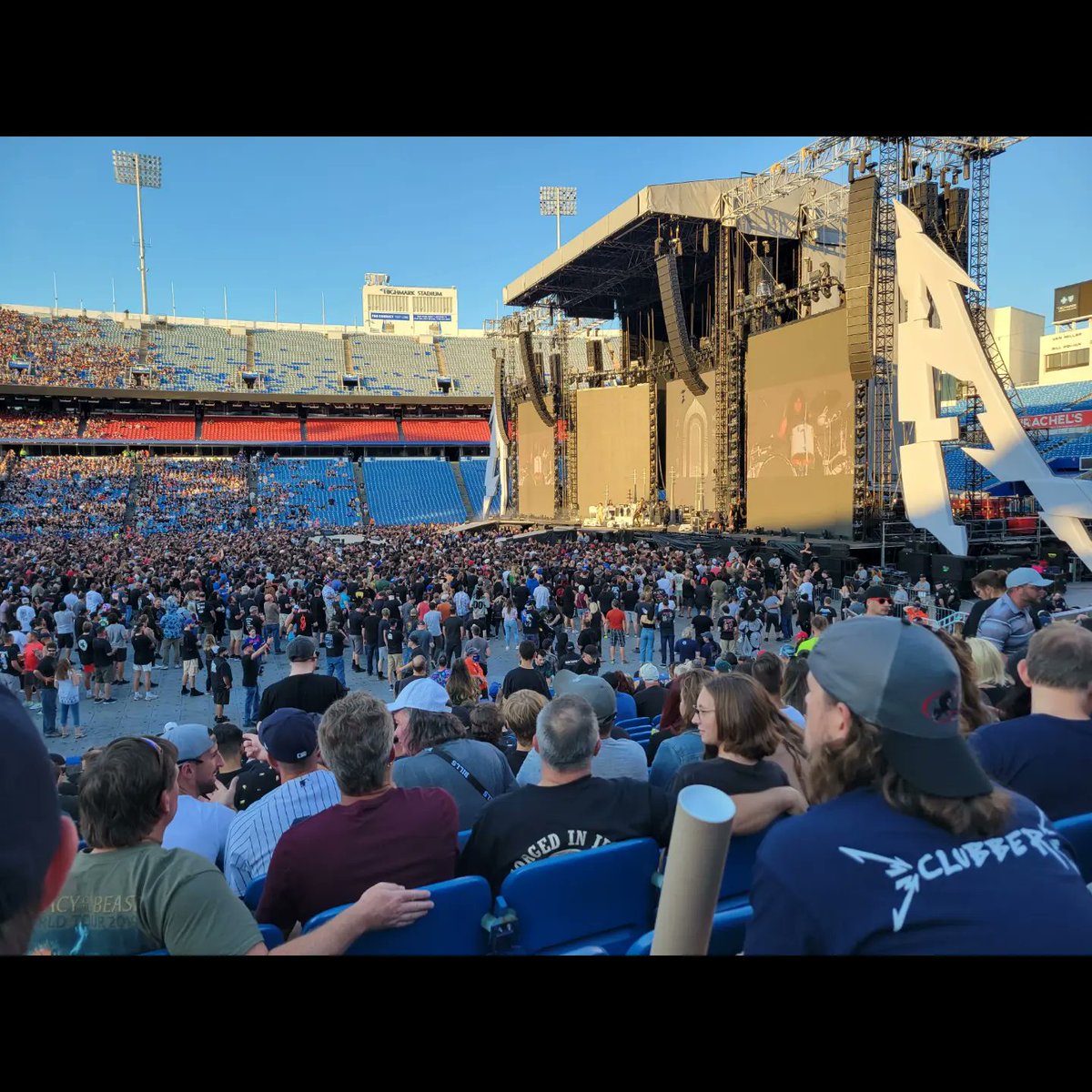 amandaswank85's tweet photo. METALLICA!! One of the best nights of my life. #highmarkinbuffalo #highmarkstadium #highmarkstadium2022 #highmarkstadium #buffalonewyork #metallica #metallicaisamazing #metallicalive #metallicalove #metallicaconcert #metallicaband #metallicafan #metal #rocknroll #rockphotography https://t.co/QFbC5KhzOX