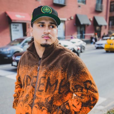 saucybrims's tweet photo. #NewProfilePic https://t.co/FHZ0WBLJcB