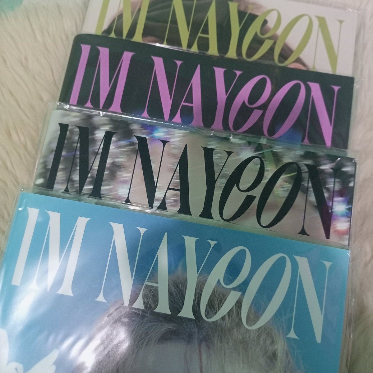 lenamiuology's tweet photo. ✭#fscymails✭
💌 — thank you @KShoplifter ❤ my im nayeon albums and pobs are here! In love with my pulls sparks so much aaaaaa 😫💥
#naholdapako https://t.co/rzFTAtbDOo