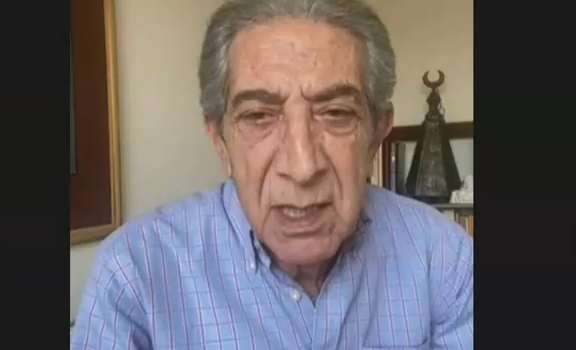 CNNChile's tweet photo. #NoticiasExpressCNN | [Entrevista] Jorge Tarud: “La Convención no escuchó a la ciudadanía y por lo tanto, nos presentan un texto que le puede hacer mucho daño al país” ▶️ https://t.co/mgqac9F4Qe https://t.co/otQfltffHC
