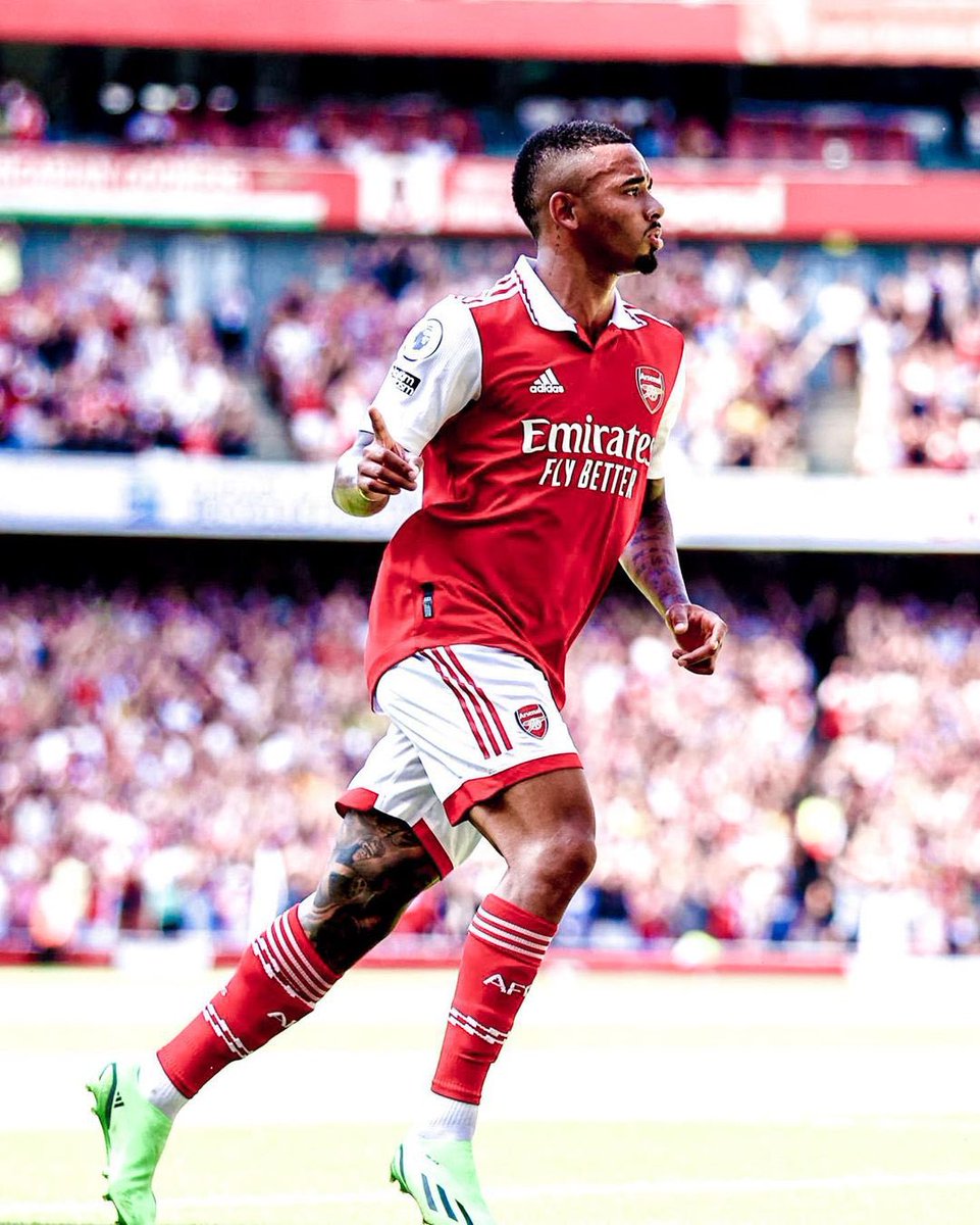 apex_analysis's tweet image. Gabriel Jesus’ game by numbers vs Leicester:

54 touches
7 shots 
3/4 dribbles completed
3 shots on target 
3 key passes
2 goals 
2 assists

Directly involved 100% of Arsenal’s goals this afternoon. 🇧🇷