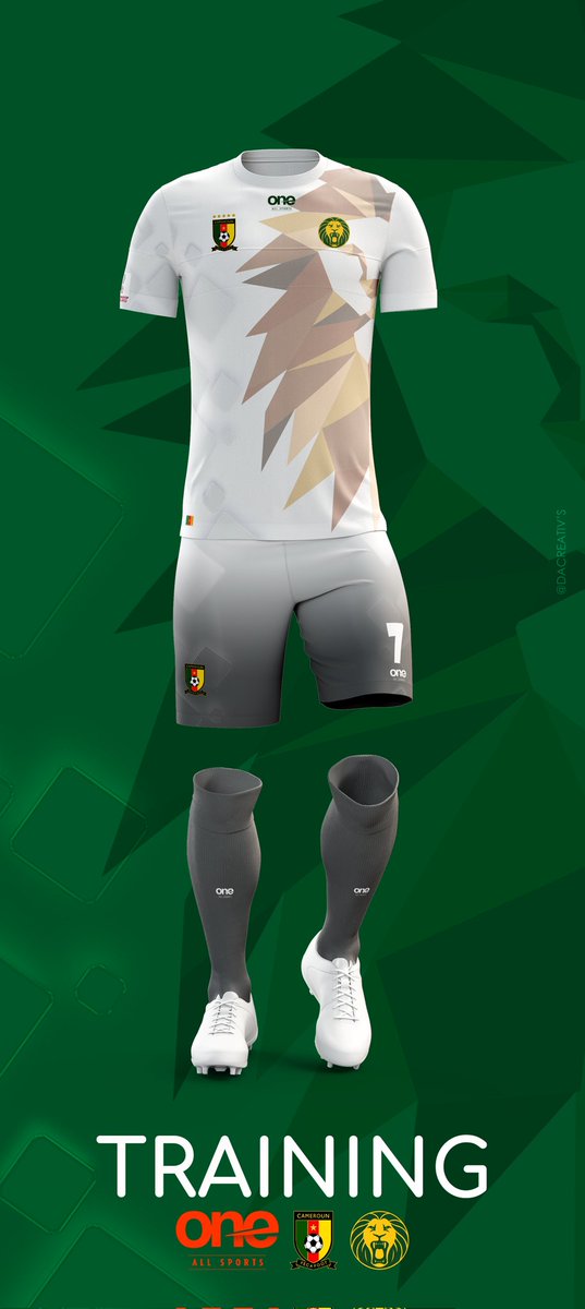 CreativDa's tweet photo. Après l'annonce officielle du nouvel équipementier par la #fecafoot je me suis amusé à réaliser un design assez simple et épuré du maillot de l'équipe nationale du #cameroon
@Oneallsports1 @FecafootOfficie @SamuelEtoo @caf_online_FR @CabinetCivilPRC https://t.co/bHaMdWjlGb