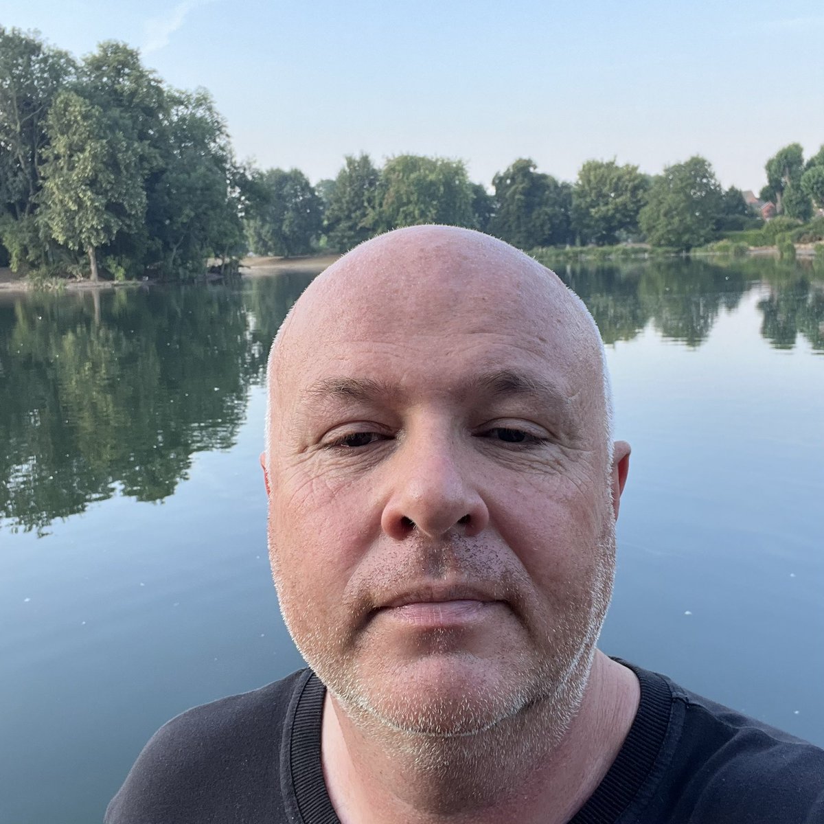 RunFindlayRun's tweet image. Run 73 of 124  #RunFindlayRun for @CR_UK in every postcode UK.  Early start but still warming up and. It much breeze but head down #Derby done ✅ around #RiverDerwent  @dcfcofficial stadium and @derby_arena nice bit of laps around lake always makes for good start for day.