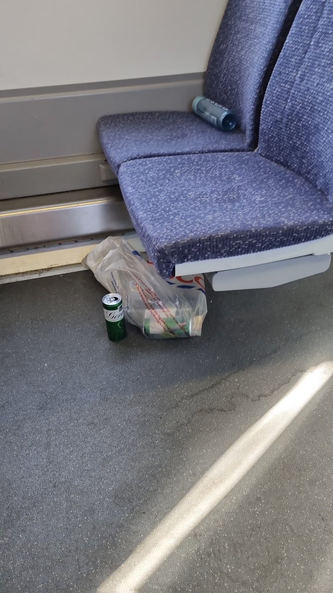 bechmano's tweet photo. @TLRailUK on first train from Cambridge to Brighton 9S17, and train not been cleaned, beer cans everywhere and toliet flooded, really poor Thameslink! https://t.co/M7TdUahgcw