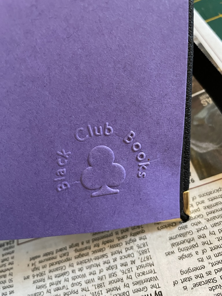 BlackClubBooks's tweet photo. A few more details to complete, and possibly a box to suit #bookbinding https://t.co/6HXm69Vpqo