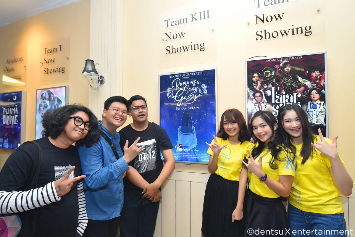 Turut berduka cita atas meninggalnya <a href="/xoxomond/">m o 🌙 d</a>. Terima kasih atas jasanya selama ini dalam membangun <a href="/k3Alliance/">KIII Alliance #MythicalKIII</a> dan mendukung <a href="/_JKT48TeamKIII/">JKT48 Team KIII</a>. Semoga amal ibadah almarhum diterima di sisi Allah SWT.