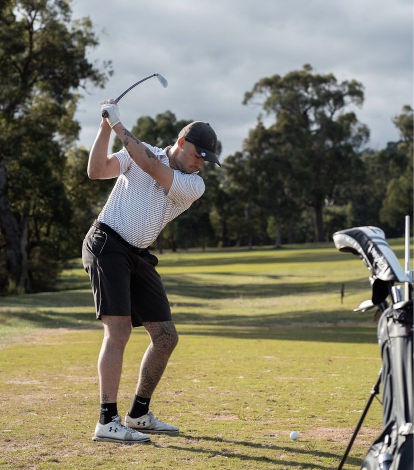 golfthreadsco's tweet photo. Simple, stylish and versatile golf apparel for every situation on the course ⛳️ 🧵 

Shop the range 👉 https://t.co/yRdcD7k3e0

#golf #golfthreadsco #staythreaded https://t.co/y9DQqdgGoi