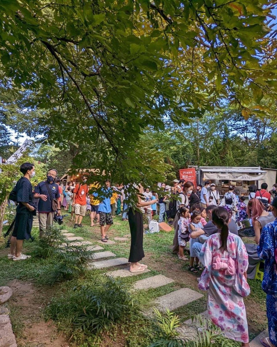 cawaz_base's tweet photo. 【くりつぼ納涼祭@CAWAZ-2022-】

CAWAZ初！夏祭り開催！！👘

2022年8/11(木)山の日⛰
15:00〜20:00

盆踊り、ヨーヨーすくいなどなど
地域の皆さんとの触れ合いを通して、感じた夏。
最高に楽しかった！☺️🙌

来てくれた皆さん本当にありがとうございました！✨
また来年お会いしましょう！！🤝 https://t.co/sbphy5zdEN