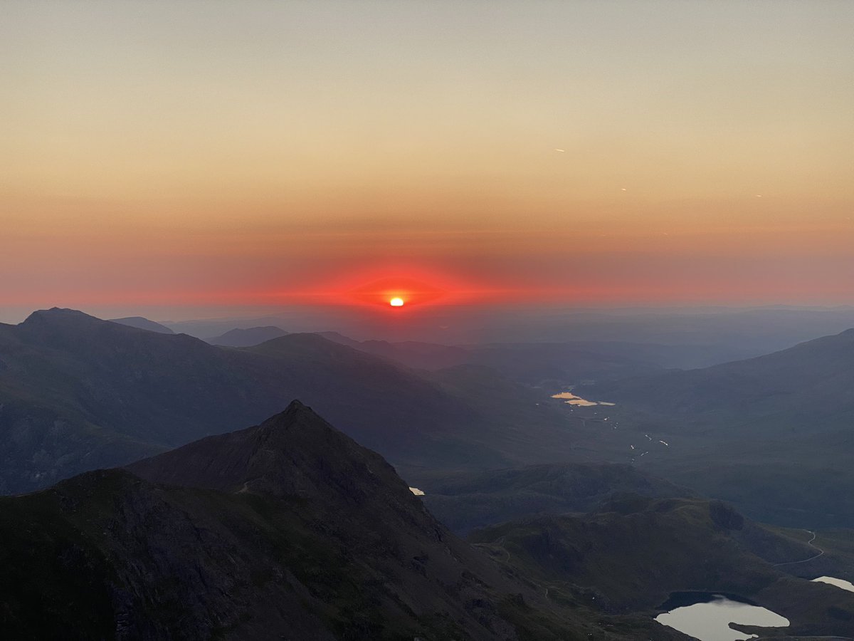 Nia Jones tweet media