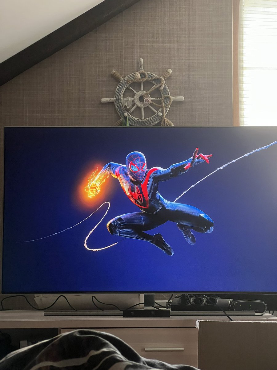 Короче Бетмена пока что почилит, а я в это поиграю