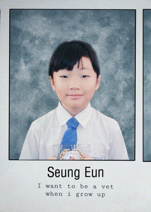 1 pic. Yearbook trend https://t.co/Kq73oumUYu