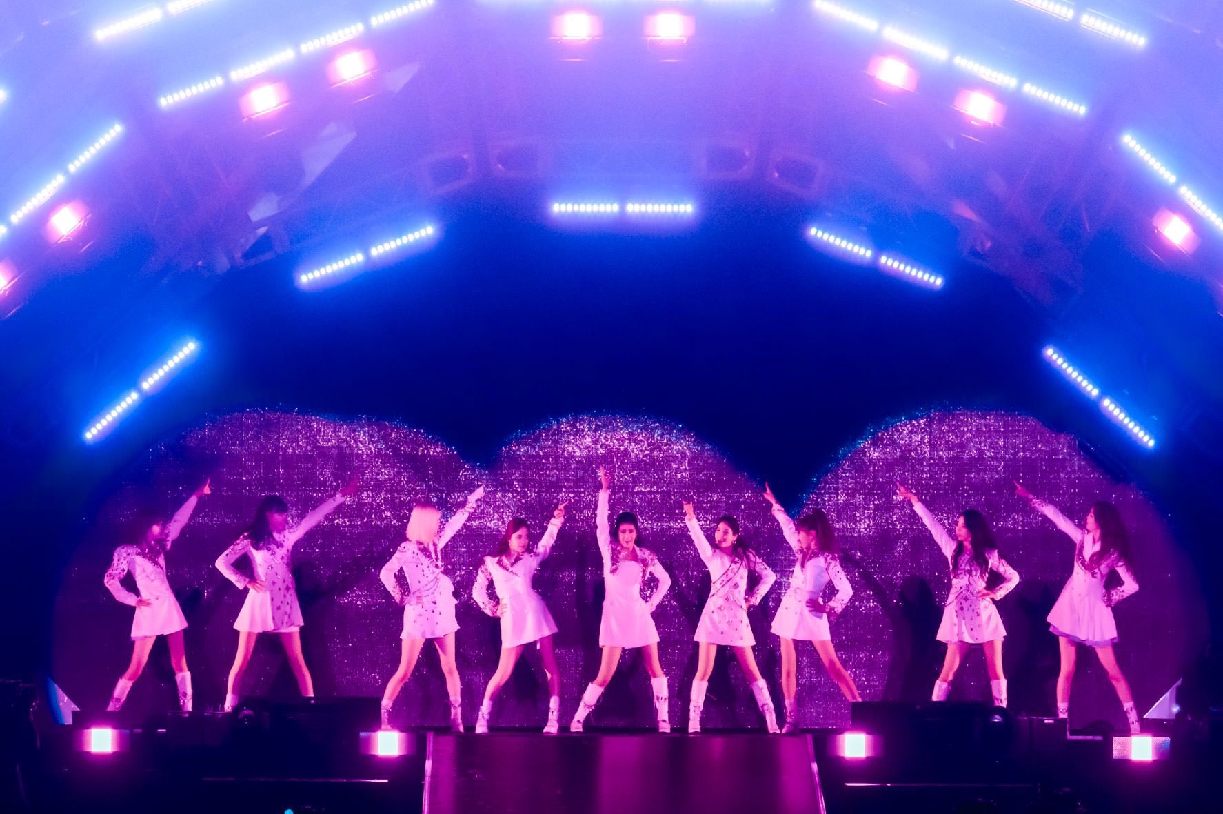 FaGCcpCUcAEXq_g?format=jpg&name=large