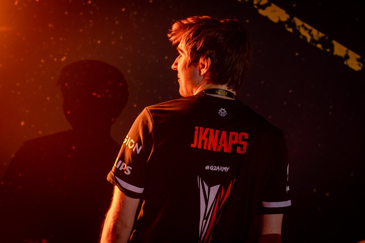 SheepRLE's tweet photo. "...For us [...] our run in tournaments really depends on the early stages. Our first two matches were really good by our standards. I think the confidence is just flowing from those matches."

@JKnaps and the @G2esports roster want to continue building on their momentum. #RLCS https://t.co/bLRoPfsfT1