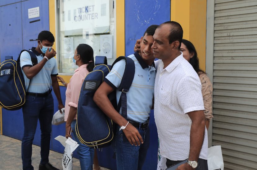 DanuskaAravinda's tweet image. 🇱🇰 Sri Lanka U19 Departure to UK 🇬🇧 

#sportspavilionlk #SLU19 #ENG19