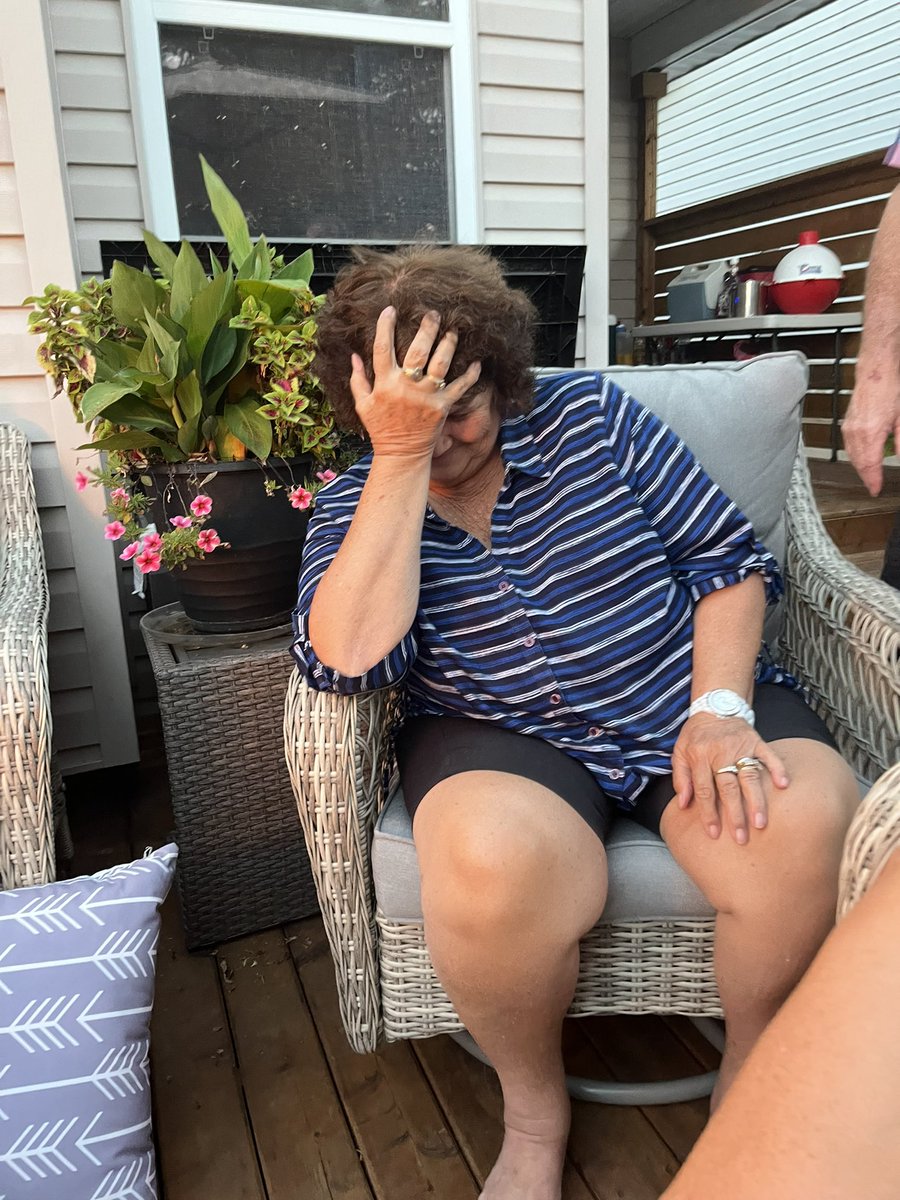 ernalips's tweet photo. You know it’s a good  birthday when at some point you need stop and figure out if you spilled, or just pissed yourself.   But then you remember this is your house so who cares.  #MyBirthdayBitch  #ILoveToDrink #WadeAndRoryAreBothHere #BestDay https://t.co/DOeDpiixhm