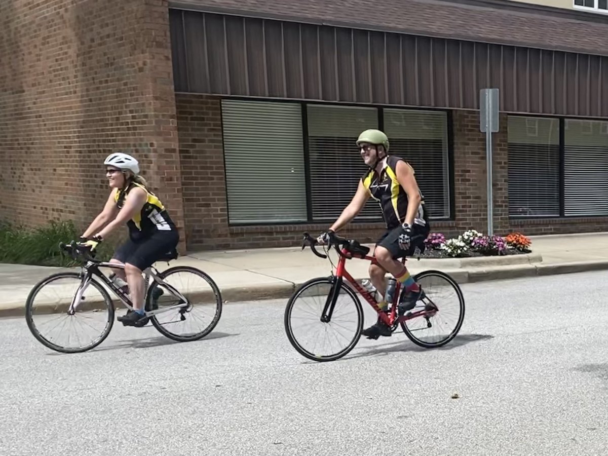 RLMjrArts's tweet image. Berea hosted the MS150 start and finish last weekend amazed by my team #teamlefthand , all that rode, and those that cheered or made it possible . #crushMS  !