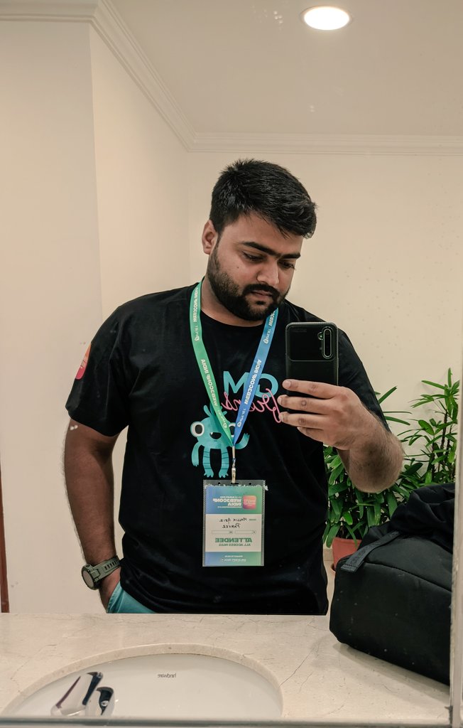 aziz_parvez7's tweet photo. 2nd Day of #Web3conf🇮🇳

I'm here at @web3conf_india it is a priceless experience and so much fun to interact with all of the #Web3 enthusiasts and lot of learning curves https://t.co/X0XysfykbL