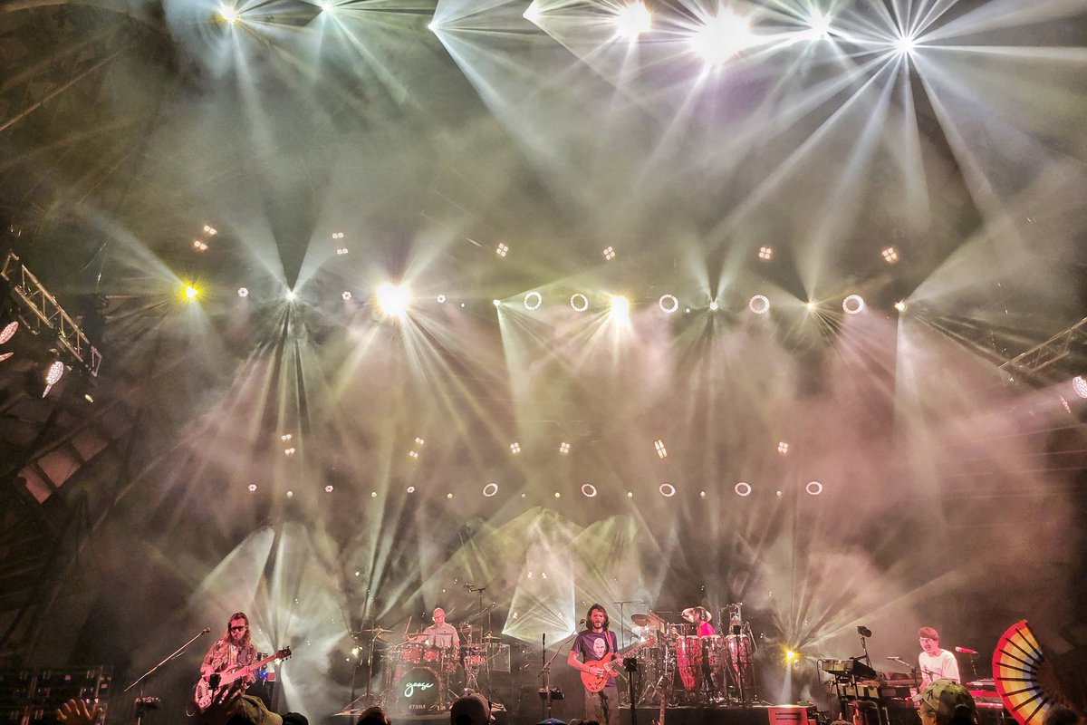 hersch's tweet photo. Last one from the Chrysalis, White Lights #goosetheband https://t.co/ACxeZEmY0R