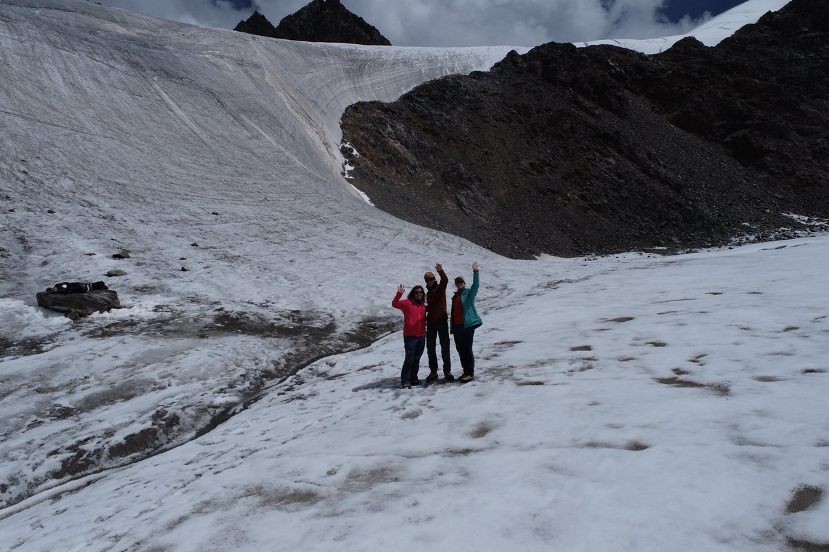 lander_vt's tweet photo. Second part of our fieldwork in #Kyrgyzstan. We surveyed the entire #SaryTor and #Bordu glaciers in the #AkShiirak massive using a DJI Phantom 4 RTK #drone. https://t.co/osNBpBCnac