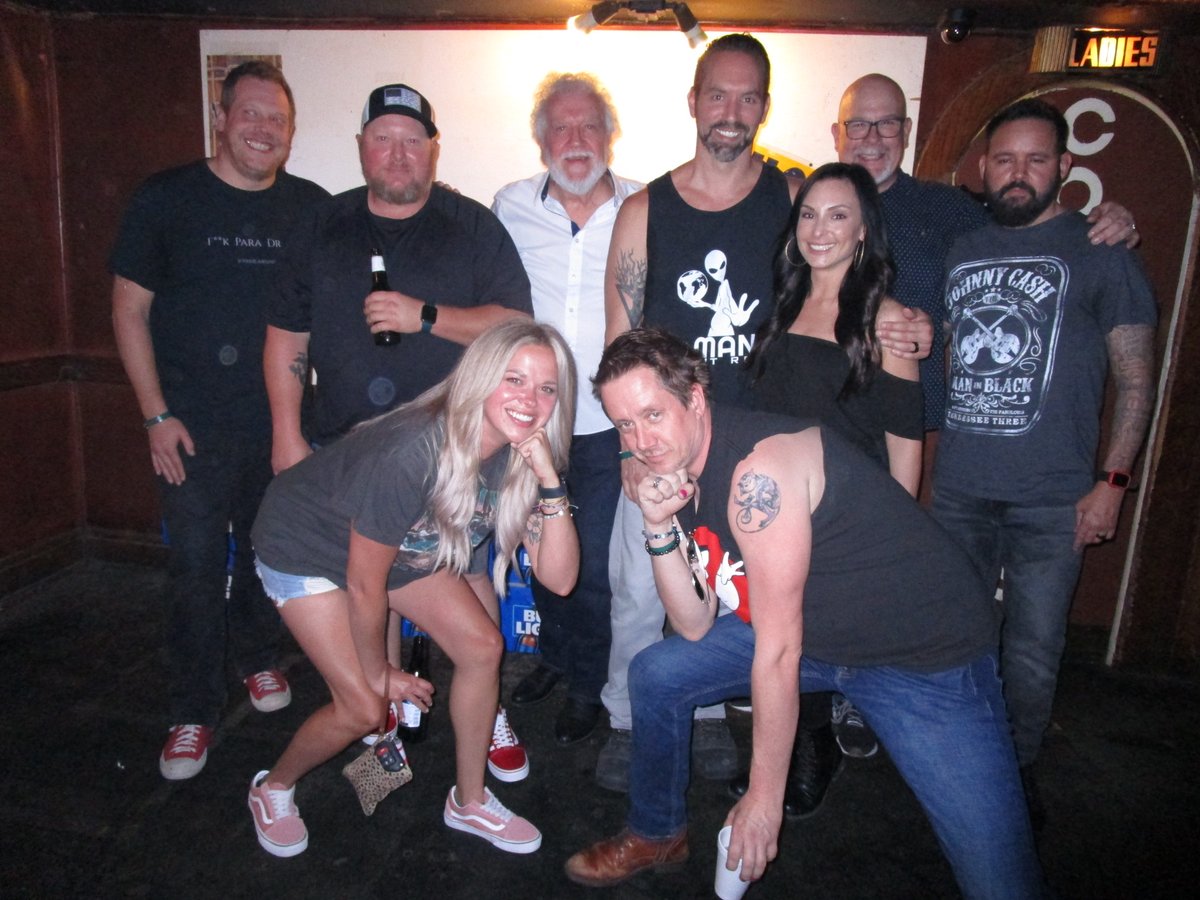 BobbyMackey's tweet photo. Nick &amp; Tessa Groff with The G Crew take over #americashonkytonk Bobby Mackeys Wilder Ky.! https://t.co/dqym5kU6KN