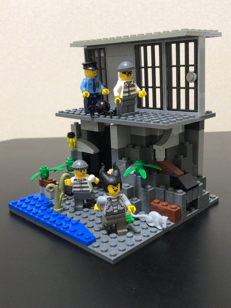 Yuich6's tweet photo. お盆なので久しぶりにLEGO
PRISON BREAK⚡️ https://t.co/aiPGKjDL0x