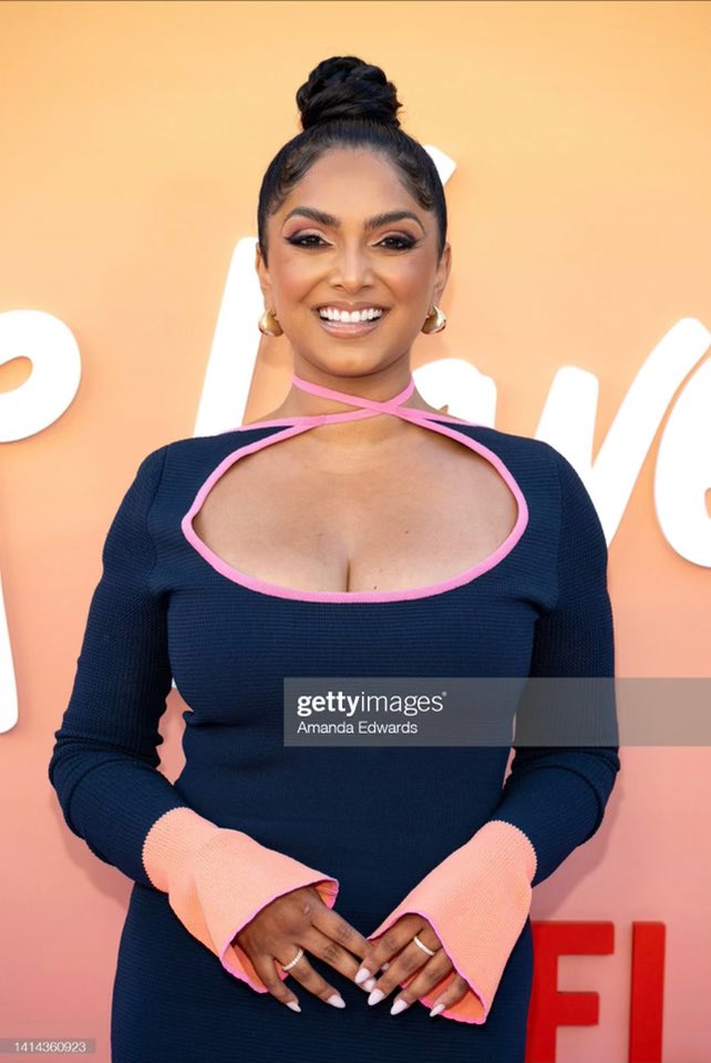 What a week! Celebrated our collab with <a href="/netflix/">Netflix</a>’s Never Have I Ever x <a href="/livetinted/">LIVE TINTED</a> at their season 3 premiere! Limited edition kit now available YAY livetinted.com/products/live-… #dreamcollab