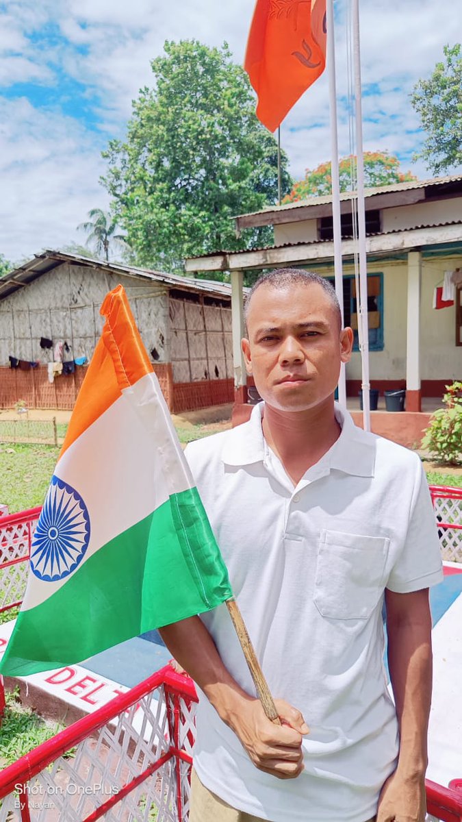 RahulRa65525925's tweet photo. Mere hath mai Tiranga. 11 APBN Dergaon, #AzadiKaAmritMahotsav
#HarGharTiranga
#HarGharTirangaAssam
@PMOIndia
@HMOIndia
@MinOfCultureGoI
@CMOfficeAssam
@himantabiswa
@DGPAssamPolice
@assampolice
@commandant11th1 https://t.co/FktbhwZrVe