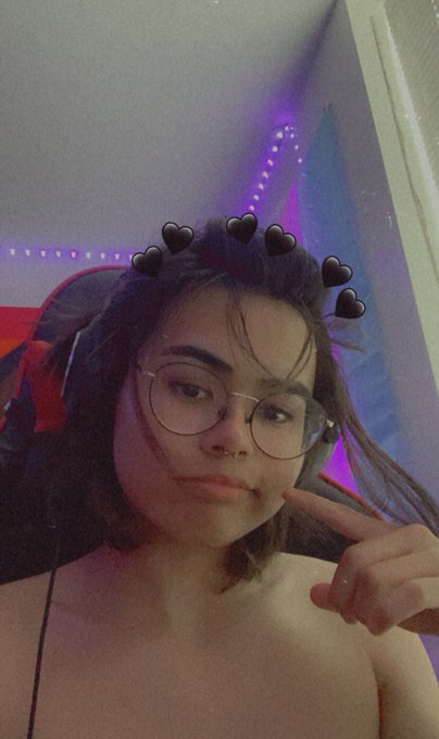Well I didn&rsquo;t expect to gain so many new followers&hellip;howdy y&rsquo;all 🤠! I&rsquo;m playing games so U guys get Kiana<a href="/tag/femboy"class="tags"><span>#femboy</span></a>
