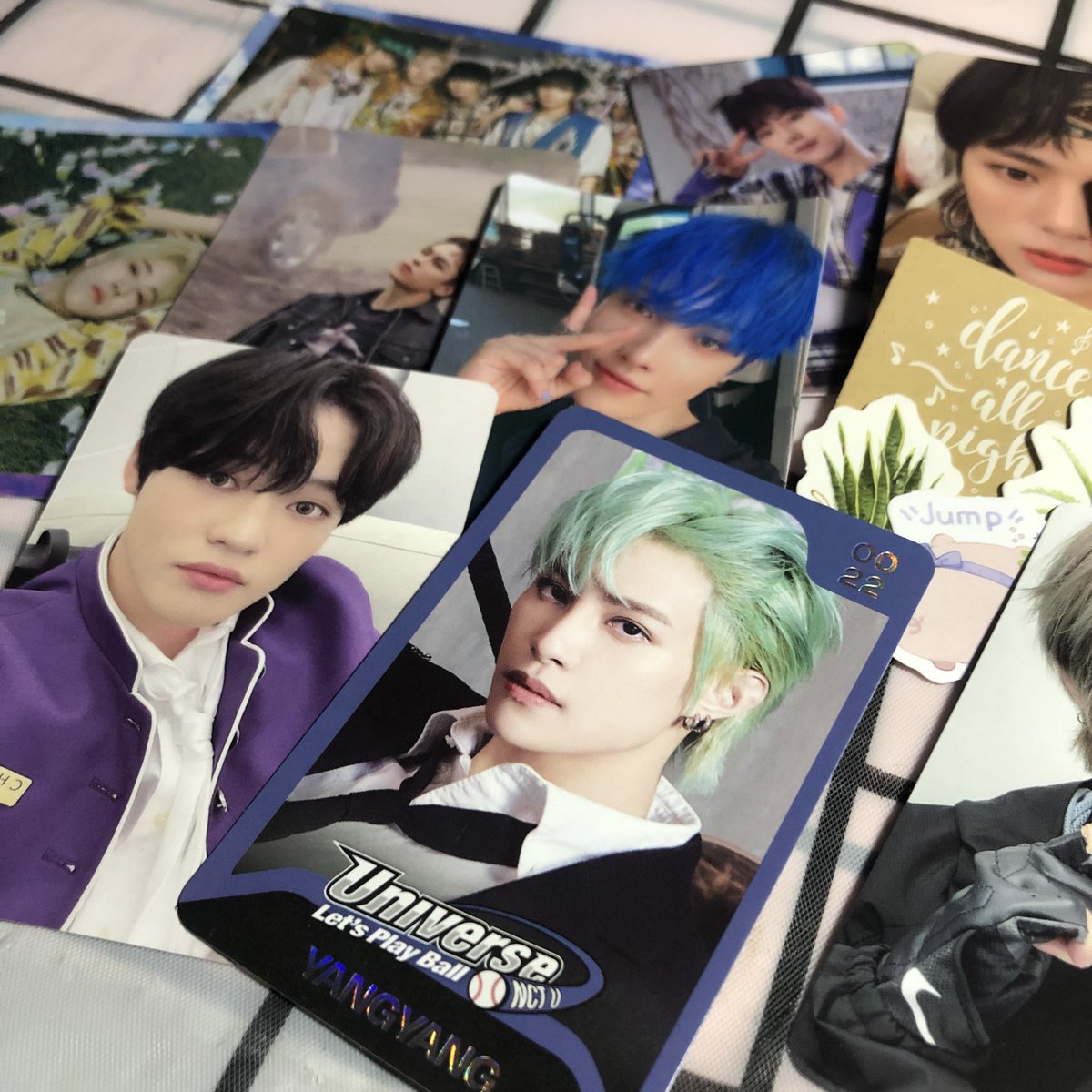 ylecart's tweet photo. . . . ꒰ mail 30 ꒱ –· . . . . #ylemails
↝ hi adi ko! first of all ang cute and pretty ng packaging mo omg ka talaga. second, tysm for packing yangyang and chenle well! and lastly yung love mail envelope mo natuwa ako super ganda grabe i luv u sm🤪🤍
╰ @jaelouuv
╰ #luvadii https://t.co/t4n9iS5MBX
