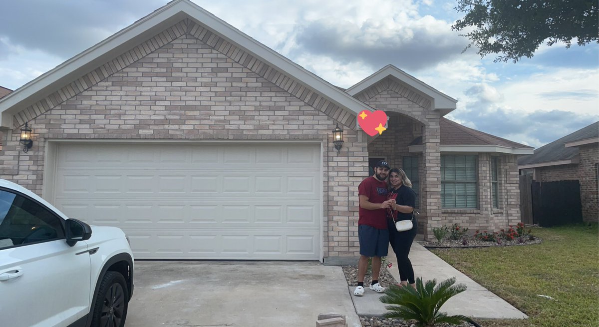PenaNitza's tweet photo. My favorite part about this house is who I will be sharing it with🫶🏼 I love you https://t.co/c2xc8LBn2P