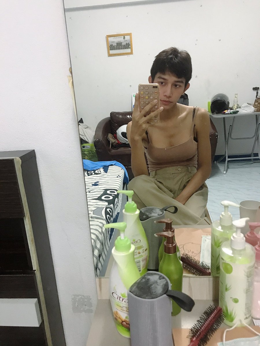 NamXinthra's tweet photo. ทรงผมใหม่ แซ็บกว่าเก่านะจ้ะ https://t.co/p7aviWOiZX