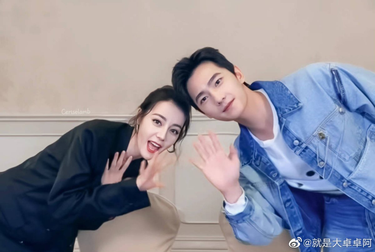 Leelona's tweet photo. Happy 1st Anniversary!
I still remember how crazy this day was. Total roller-coaster.
How long we were waiting together with @kalaither for confirmation.
But we won that day!
#洋迪 https://t.co/qW5JZML4LO