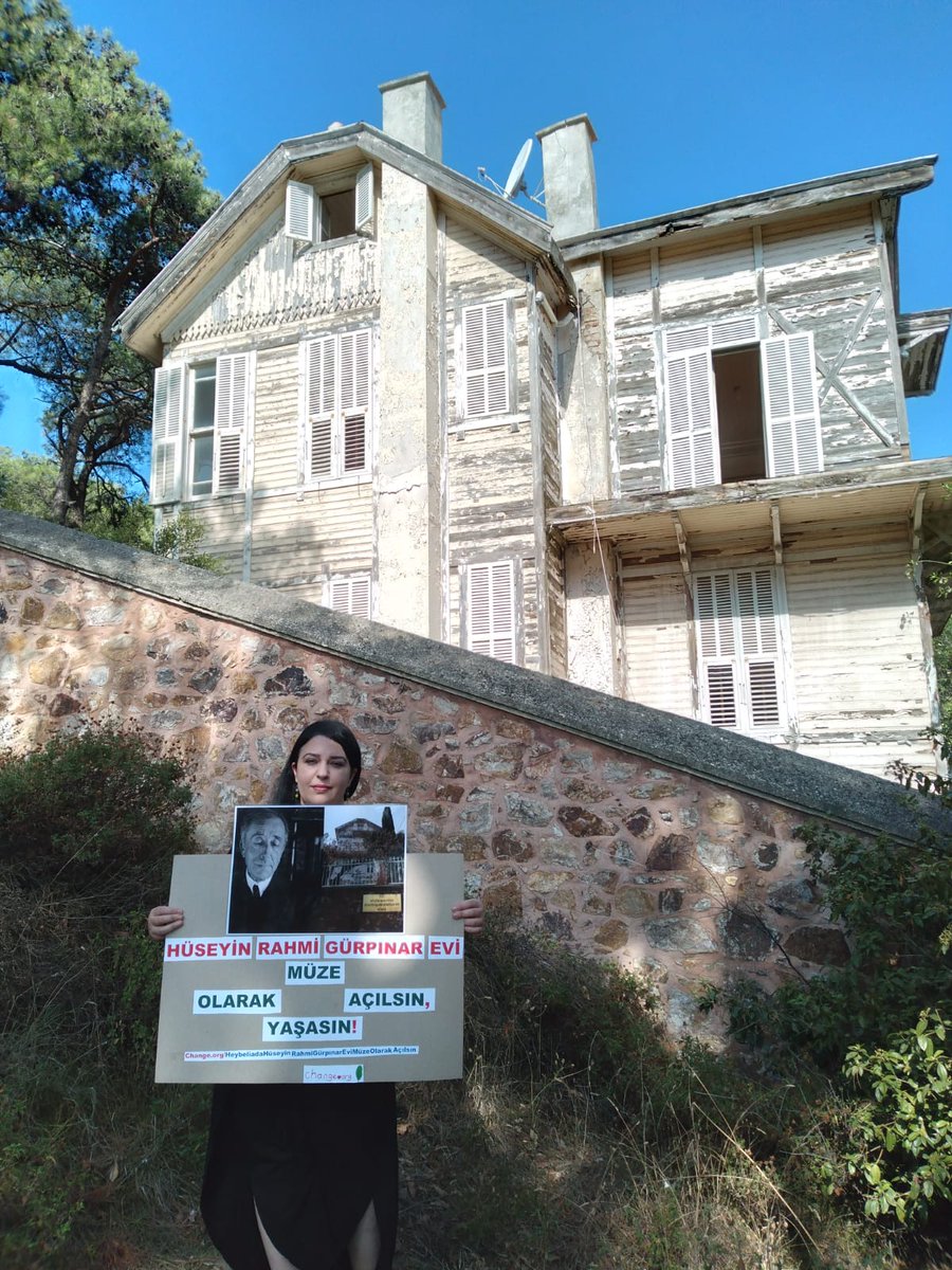 Hüseyin Rahmi Gürpınar'ın Heybeliada'daki evi çürümeye terk edildi!

Daha önce müze olarak hizmet veren ev bir süredir kapalı ve kaderine terk edilmiş durumda.

Evin tekrar müze olması, korunması için Nihan Aydar bir kampanya başlattı.
👉 chng.it/rc2z6pwN 

<a href="/TCKulturTurizm/">T.C. Kültür ve Turizm Bakanlığı</a>