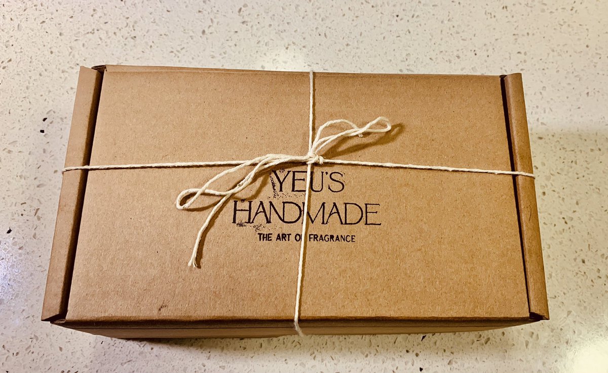 MolisanaRE's tweet photo. We’re Delighted to Welcome You Home🏡✨
 
@yeus_handmade begins in a small kitchen where passions collide to bring out the fragrances of Africa.

The bliss of being connected to a space through scent! Thanks for gifting our clients your Lion’s Head luxury soy candle #YeusHandmade https://t.co/VRRDt4Oyt6