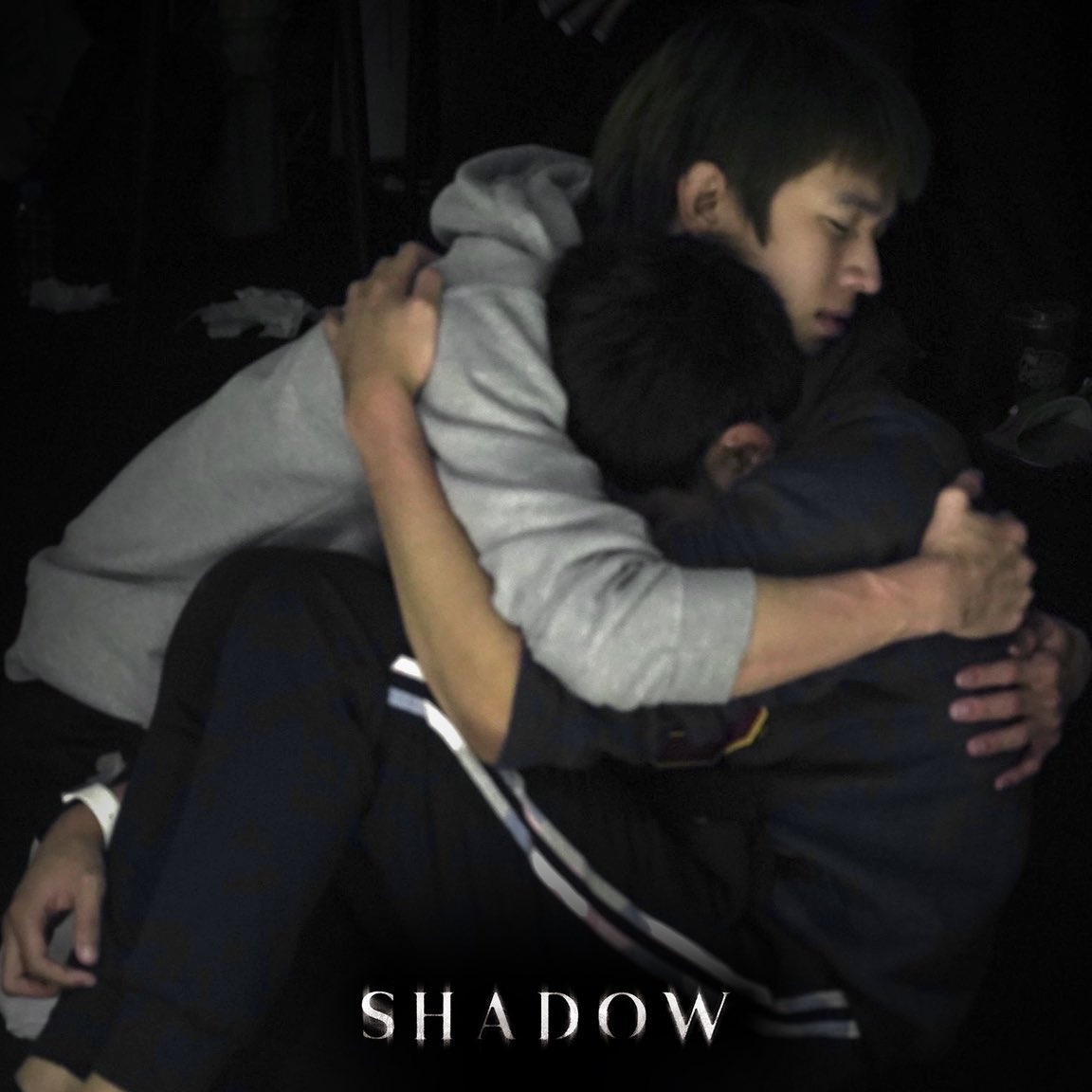 94stjinx's tweet photo. *me manifesting yacht and singto content*

paint with love was announced with yacht and singto besties.

*me manifesting singto and fluke in one project*

"shadow" is coming soon with singto and fluke. 

🥹🫶 https://t.co/J4ts7VJkRj